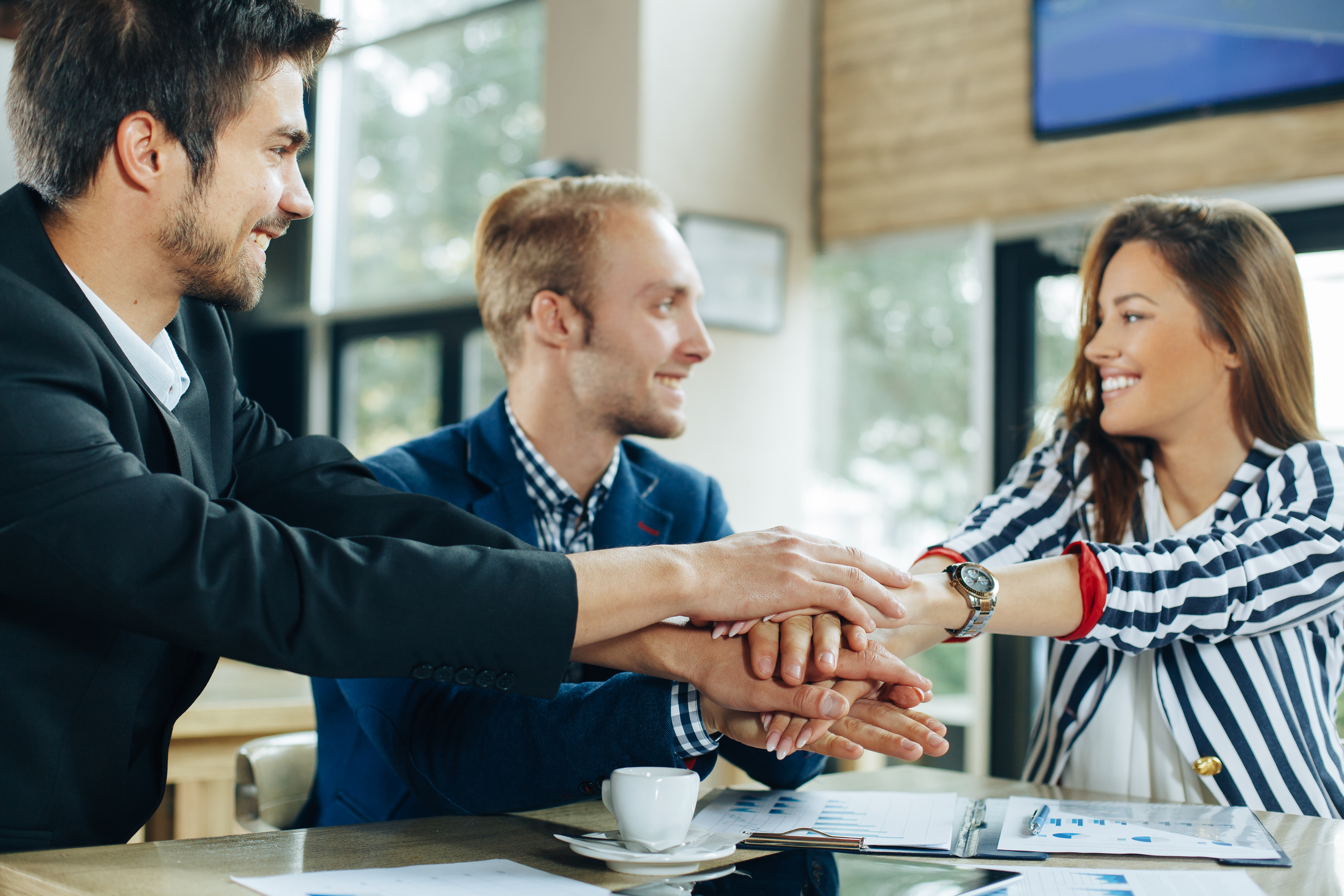  Building Trust in Times of Transformation: The Key to Leading Successful Change 